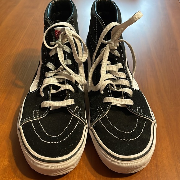 VANS Sk8-Hi Black & White Shoes US Men 6.5, 
US Women 8.0, UK 5.5, EUR 38.5 - Picture 6 of 9